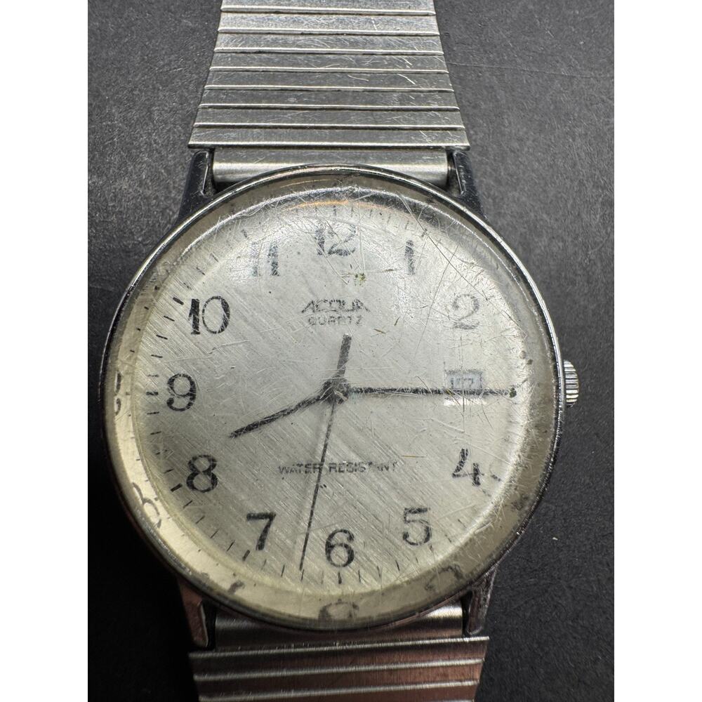 Vintage ACQUA Quartz Analog Silver Tone Men's Date Watch Water Resistant 32.6mm